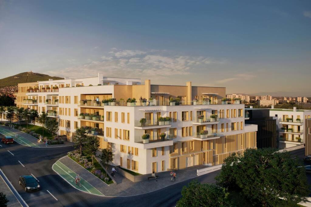 Komfortny Apartman A407 V Centre Nr, Bez Kuchyne, Parkovisko Zdarma Nitra Ngoại thất bức ảnh